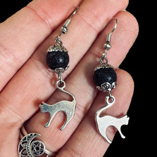 Midnight Familiar Cat Earrings