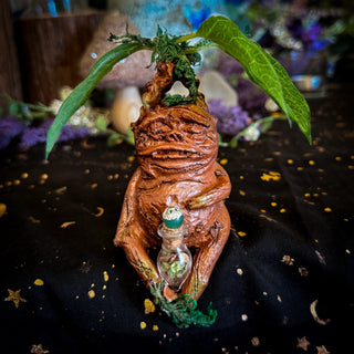 Enchanted Mandrake Root Shelf Sitter