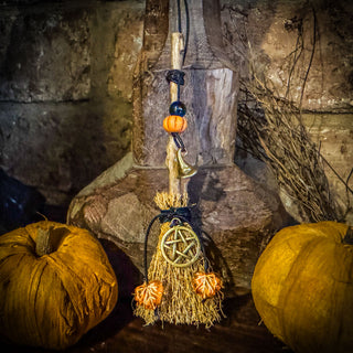 Pumpkin Hearth Broom