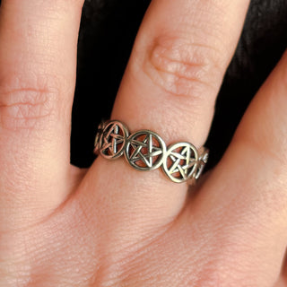 Multi Pentacle Ring