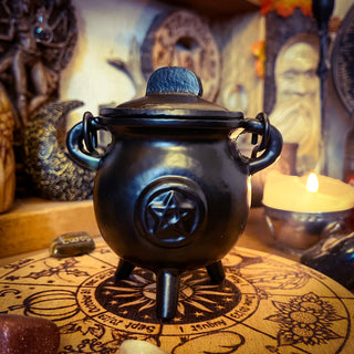 Pentacle Cauldron ~ 11cm
