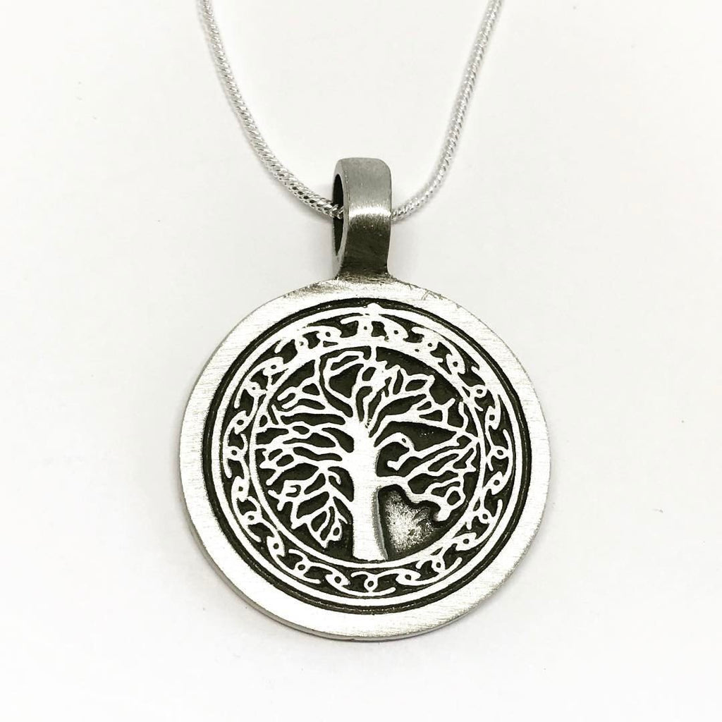 Jewellery,Witch & Spell Craft Silver Plated Chain Tree Of Life Knot Work Necklace
